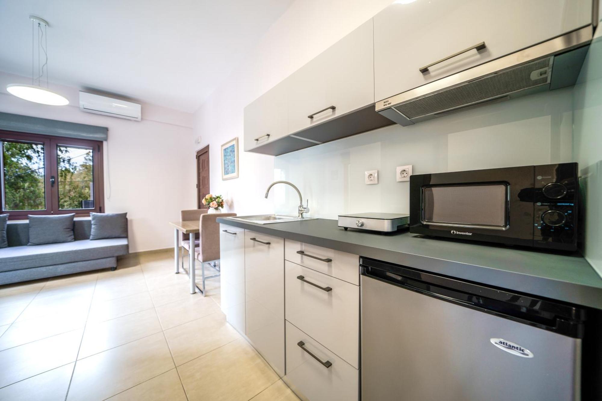 Dimitra & Deslina Luxury Αpartments Leilighet Jeorjoúpoli Eksteriør bilde