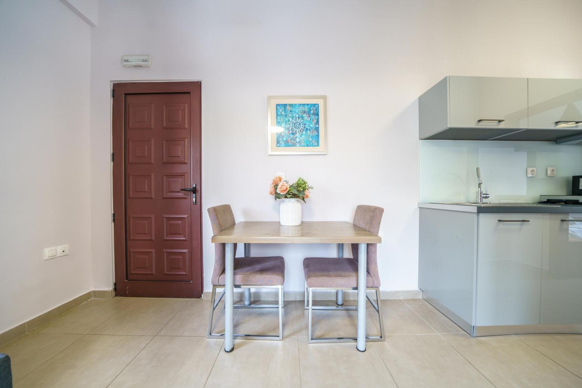 Dimitra & Deslina Luxury Αpartments Leilighet Jeorjoúpoli Eksteriør bilde