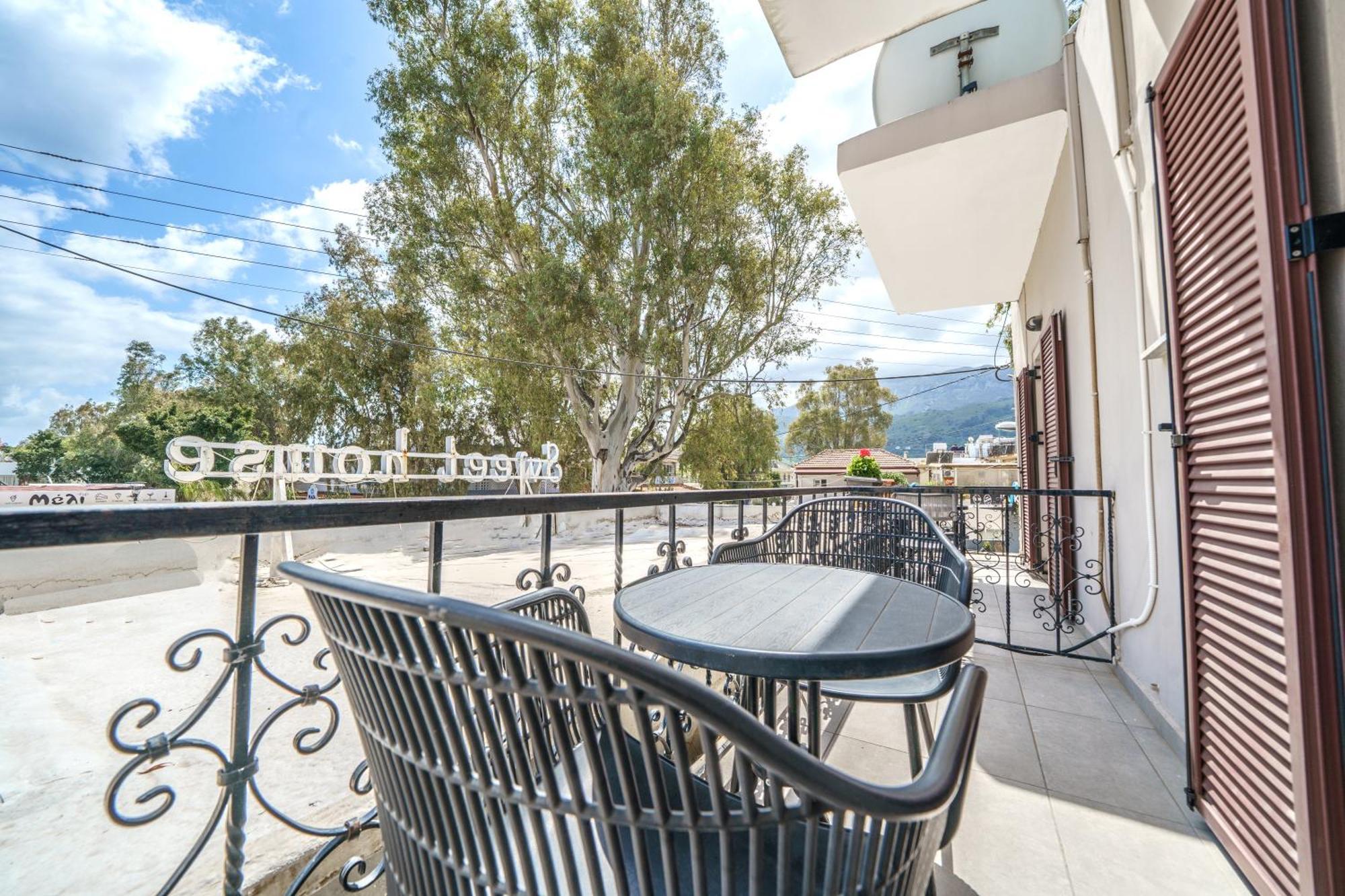 Dimitra & Deslina Luxury Αpartments Leilighet Jeorjoúpoli Eksteriør bilde